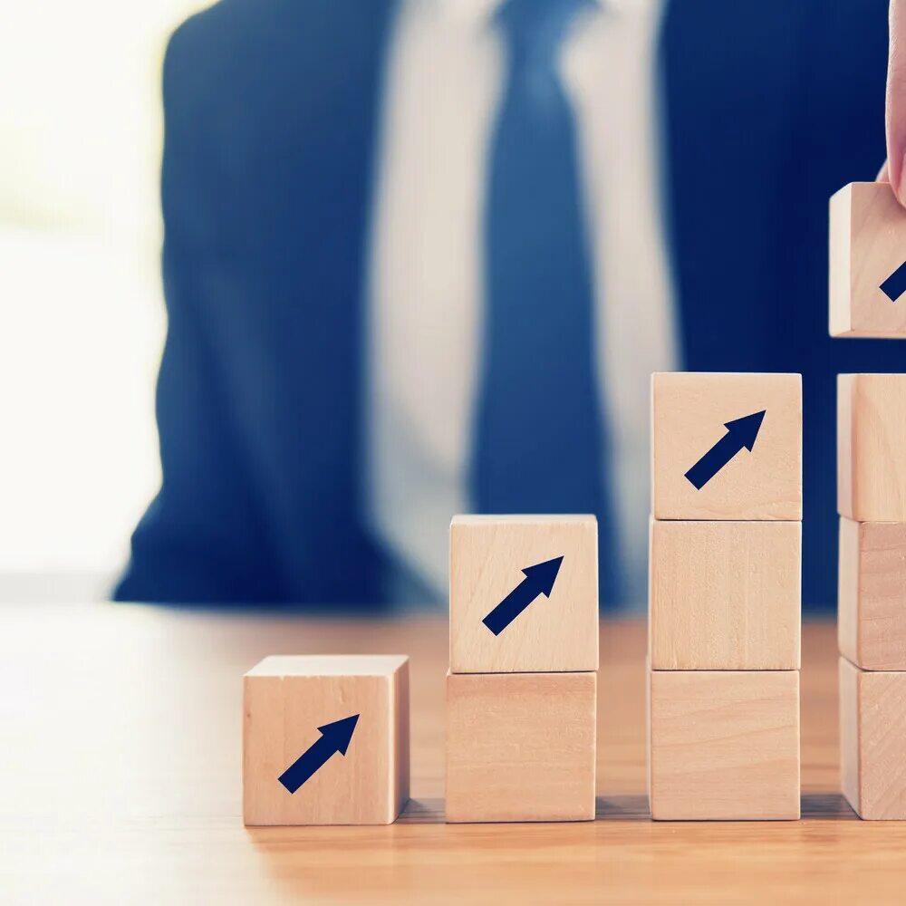 Professional client presentation setup showing 3D element integration